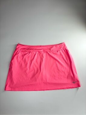 Nike Women's Bright Pink Mini Skort